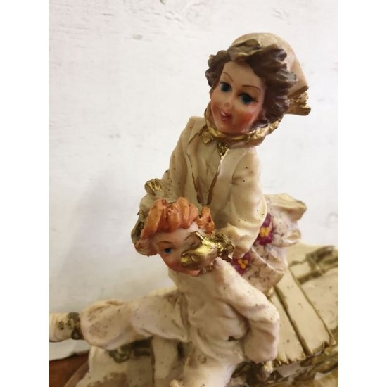 Διακοσμητικό άγαλμα vintage Granny's  56825