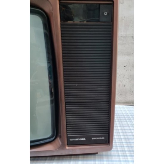 Τηλεόραση GRUNDIG Granny's 102712