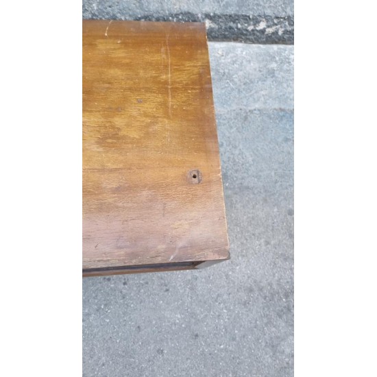 Βιτρινάκι  με μεταλλικά πόδια Granny's 107995