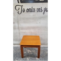 Βοηθητικό τραπεζάκι Granny's 101500