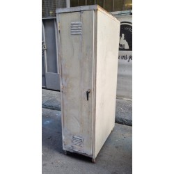 Μεταλλική ντουλάπα φοριαμός Granny's 105250