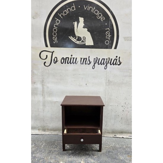 Κομοδίνο κλασικό Granny's 110521