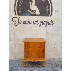 Κομοδίνο με anglais πόδια Granny's 107223