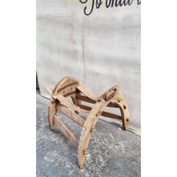 Παλιό σαμάρι ξύλινο Granny's 116539