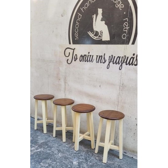 Σκαμπό ξύλινο Granny's 100724