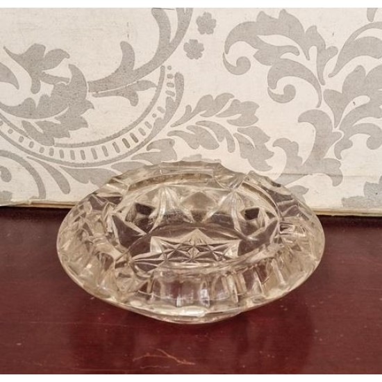 Διακοσμητικό τασάκι γυάλινο Granny's 104155