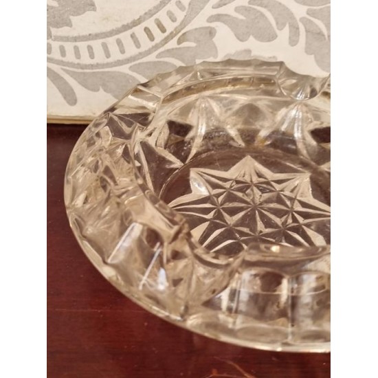 Διακοσμητικό τασάκι γυάλινο Granny's 104155