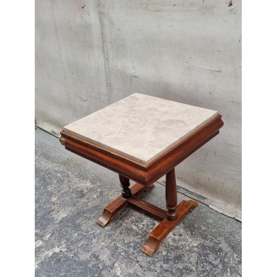 Βοηθητικό τραπεζάκι με μάρμαρο Granny's 107941