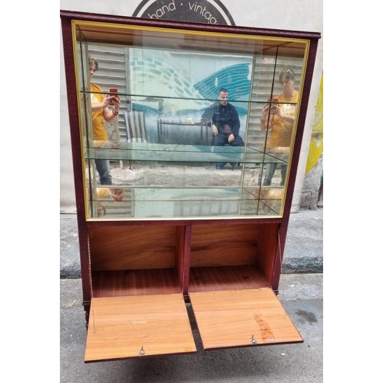 Βιτρίνα εποχής Granny's 105076