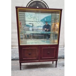 Βιτρίνα εποχής Granny's 105076