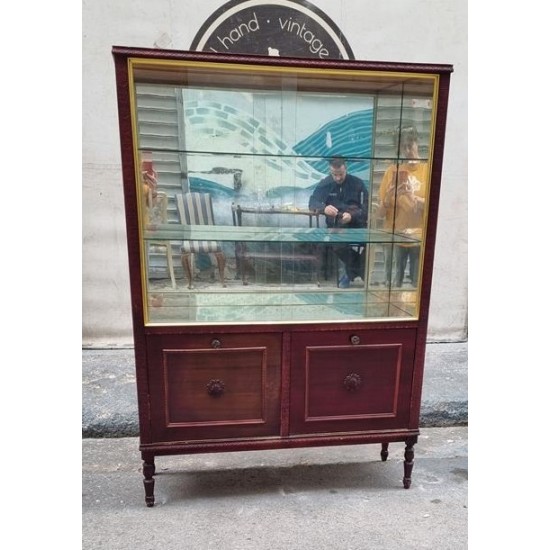 Βιτρίνα εποχής Granny's 105076