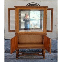   Βιτρίνα με σκαλίσματα Granny's 102622