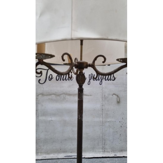 Επιδαπέδιο φωτιστικό με αμπαζούρ  Granny's 116532