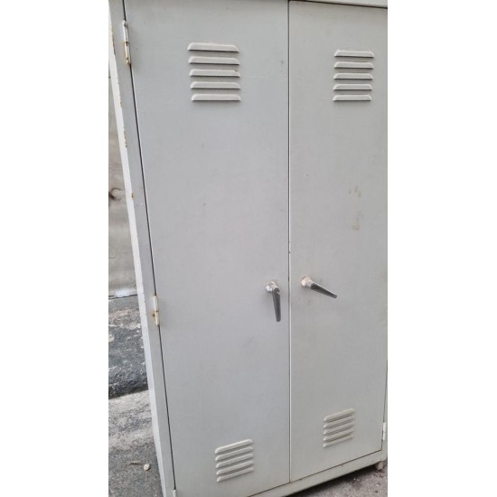 Μεταλλική ντουλάπα φοριαμός 114372