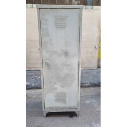 Μεταλλική ντουλάπα φοριαμός 110706