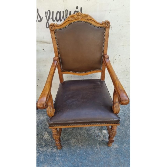 Καρέκλα με σκαλιστά πόδια Granny's 102776