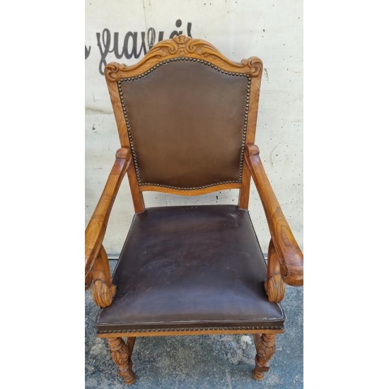 Καρέκλα με σκαλιστά πόδια Granny's 102776