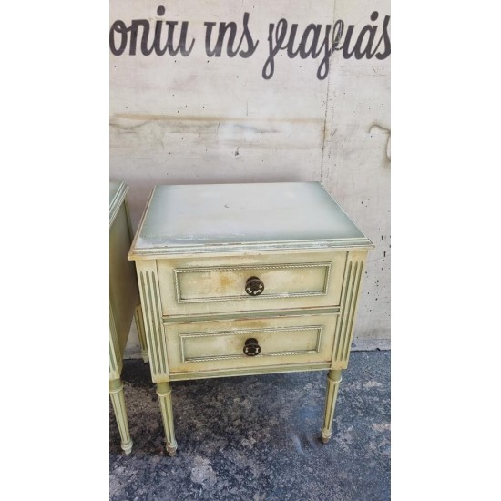 Κομοδίνο εποχής Granny's  119102