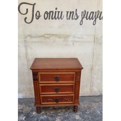 Κλασικό κομοδίνο Granny's 116096