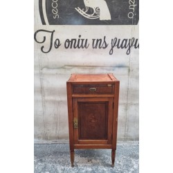 Κομοδίνο μεσοπολέμου Granny's 103646