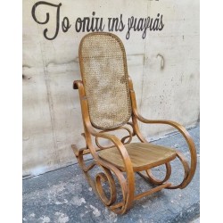 Πολυθρόνα κουνιστή Granny's 119022