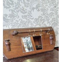 Κρεμάστρα με καθρέφτη Granny's 102986