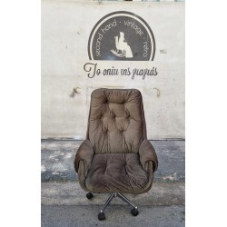 Πολυθρόνα περιστρεφόμενη Granny's 102157