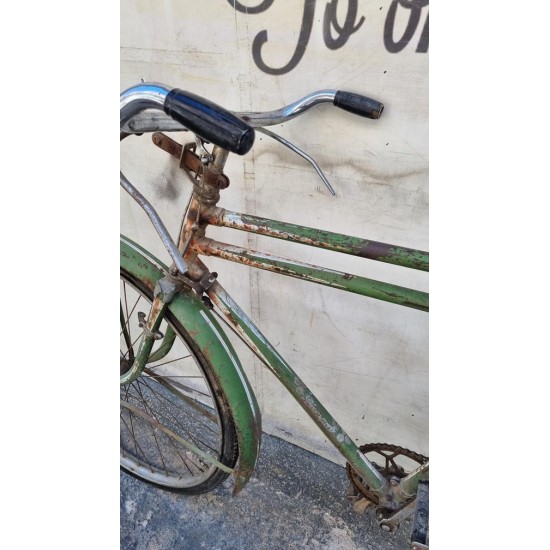 Παλιό ποδήλατο ταχυδρόμου Granny's 115649