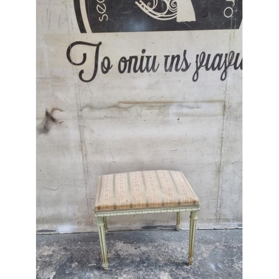  Σκαμπό εποχής Granny's 115488