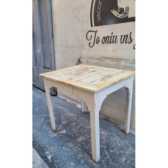  Τραπέζι Granny's 114029