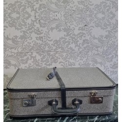  Βαλίτσα  vintage Granny's 112600