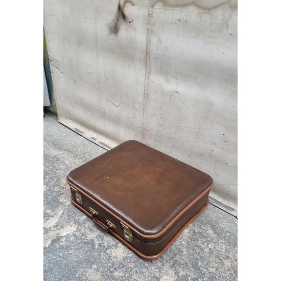  Βαλίτσα  vintage Granny's 112648