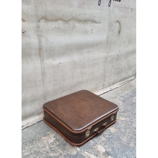  Βαλίτσα  vintage Granny's 112648