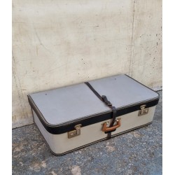  Βαλίτσα  vintage Granny's 111723