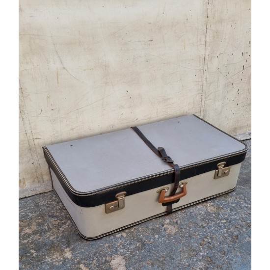  Βαλίτσα  vintage Granny's 111723