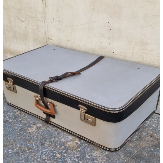  Βαλίτσα  vintage Granny's 111723