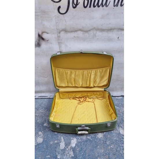  Βαλίτσα  vintage Granny's 109030