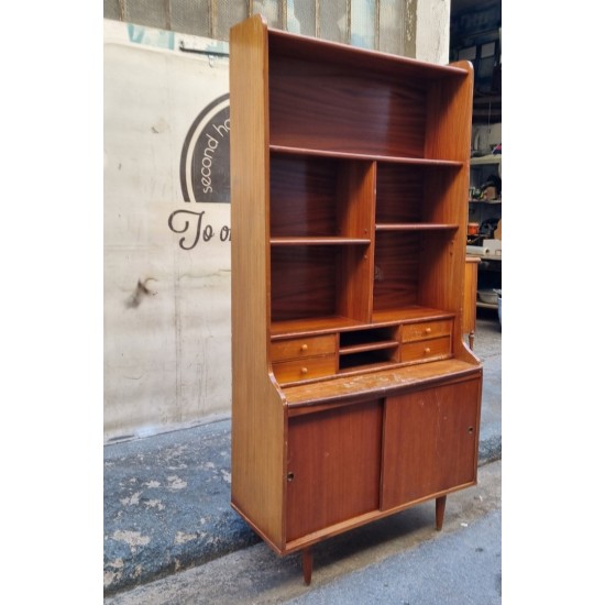 Βιβλιοθήκη danish design Granny's 118119