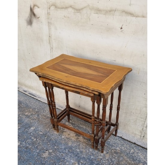 Τραπεζάκια ζιγκόν Granny's 112647